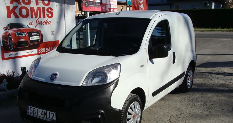 Fiat Fiorino cena 29520 przebieg: 161000, rok produkcji 2019 z Pszczyna małe 121